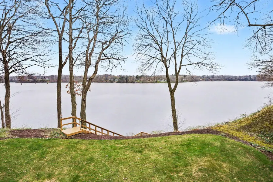 9895 Lakeview Drive, Berrien Springs, MI 49103 - #3