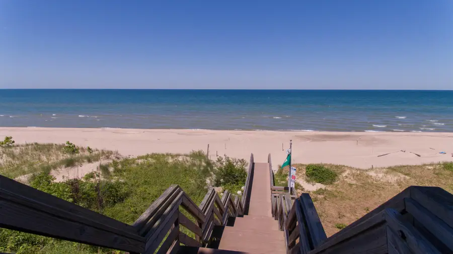 740 Preserve Drive, South Haven, MI 49090 - #3