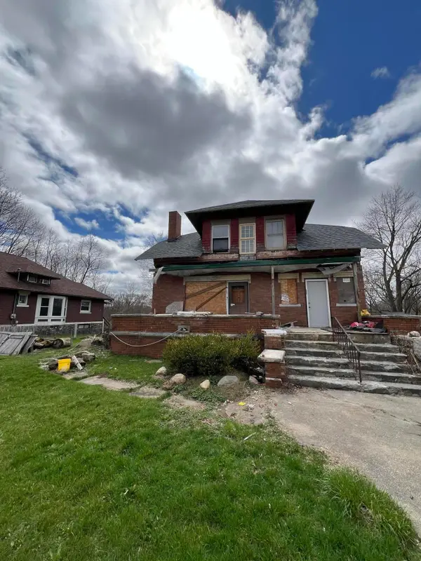 619 W Michigan Avenue, Battle Creek, MI 49037