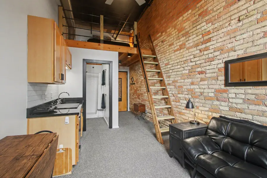 500 Erie Street #204, South Haven, MI 49090 - #2