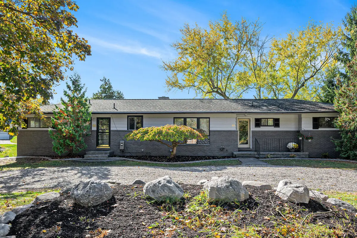 60 Waldon Road, Clarkston, MI 48346 - #1