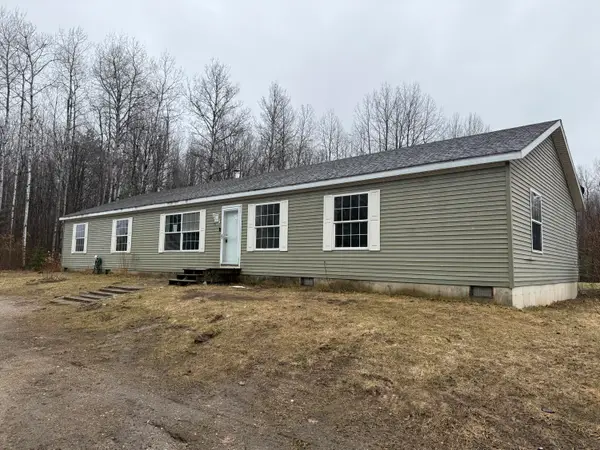 8211 W Moorestown Road, Manton, MI 49663