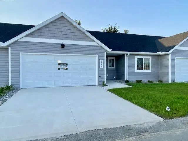 4285 Highpoint Drive #108, Wayland, MI 49348 - #1