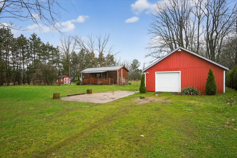 5135 11 Mile Road, Burlington, MI 49029 - #2