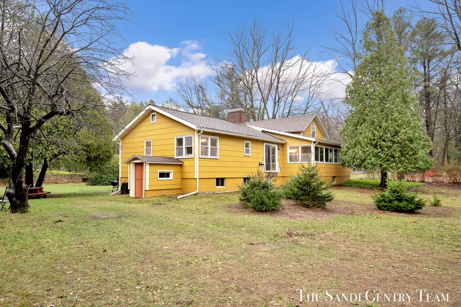 1111 2nd Street, Pentwater, MI 49449 - #3