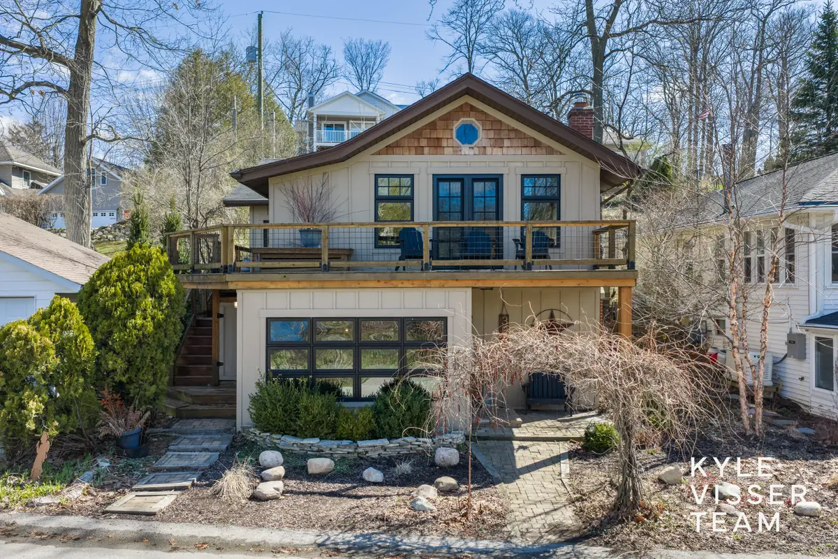 3560 Reeds Lake Boulevard Se, Grand Rapids, MI 49506 - #1