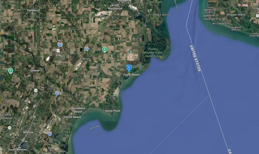 7195 Center Street, Newport, MI 48166 - #3