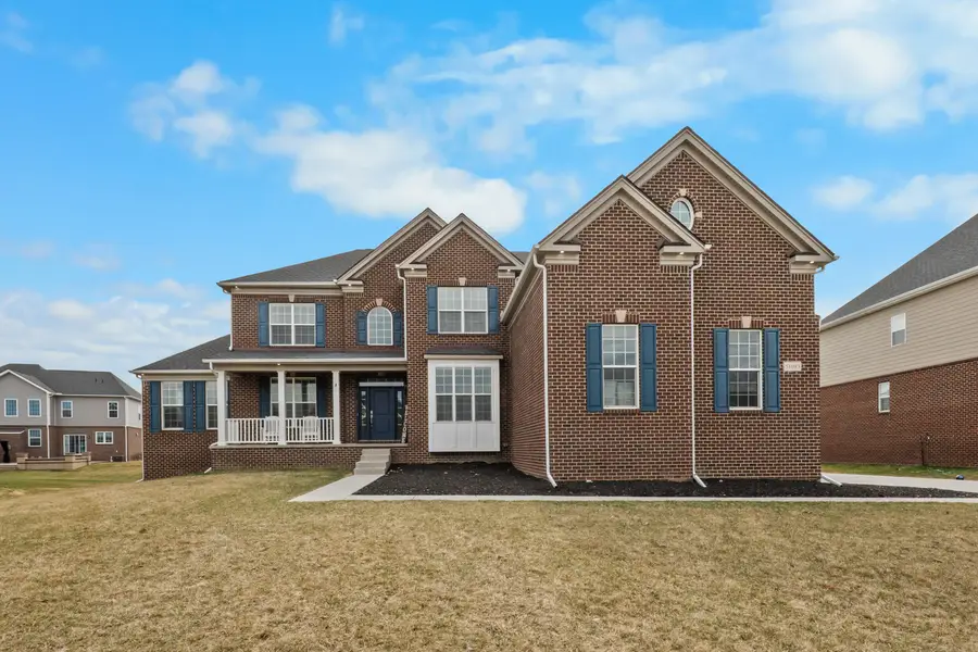 51083 Meadowlands Lane, Canton, MI 48188 - #2