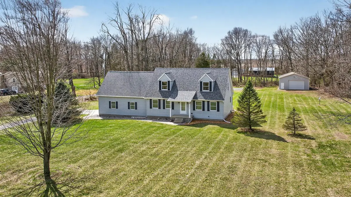 5452 Oakpoint Road, Jackson, MI 49201 - #1