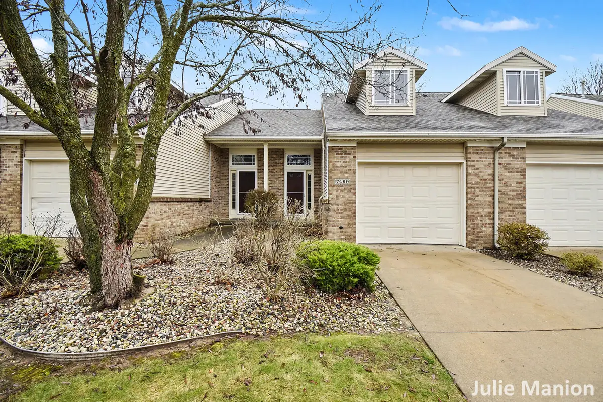 7499 Navajo Valley Drive Sw, Byron Center, MI 49315 - #1