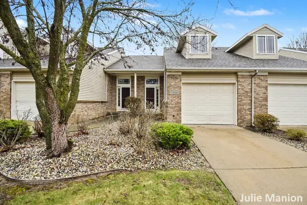 7499 Navajo Valley Drive Sw, Byron Center, MI 49315