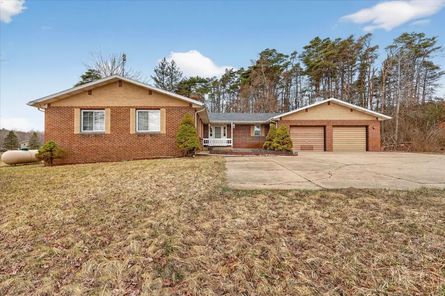 18593 30th Avenue, Barryton, MI 49305 - #3