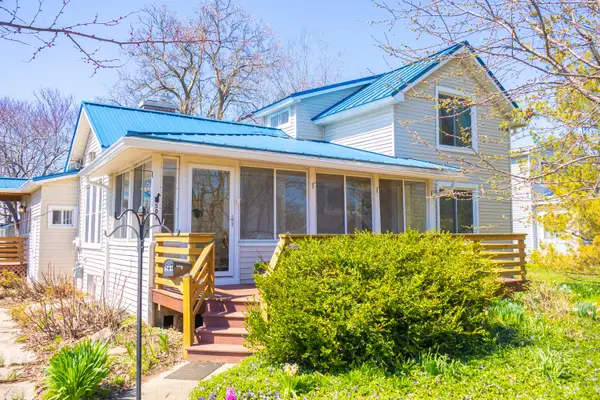 501 N Elm Street, Three Oaks, MI 49128