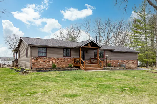 4609 Parker, Howell, MI 48843