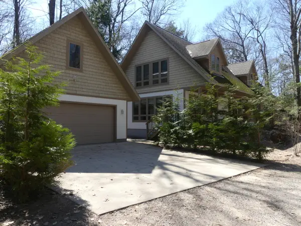 313 S Stone Church, Shelby, MI 49455