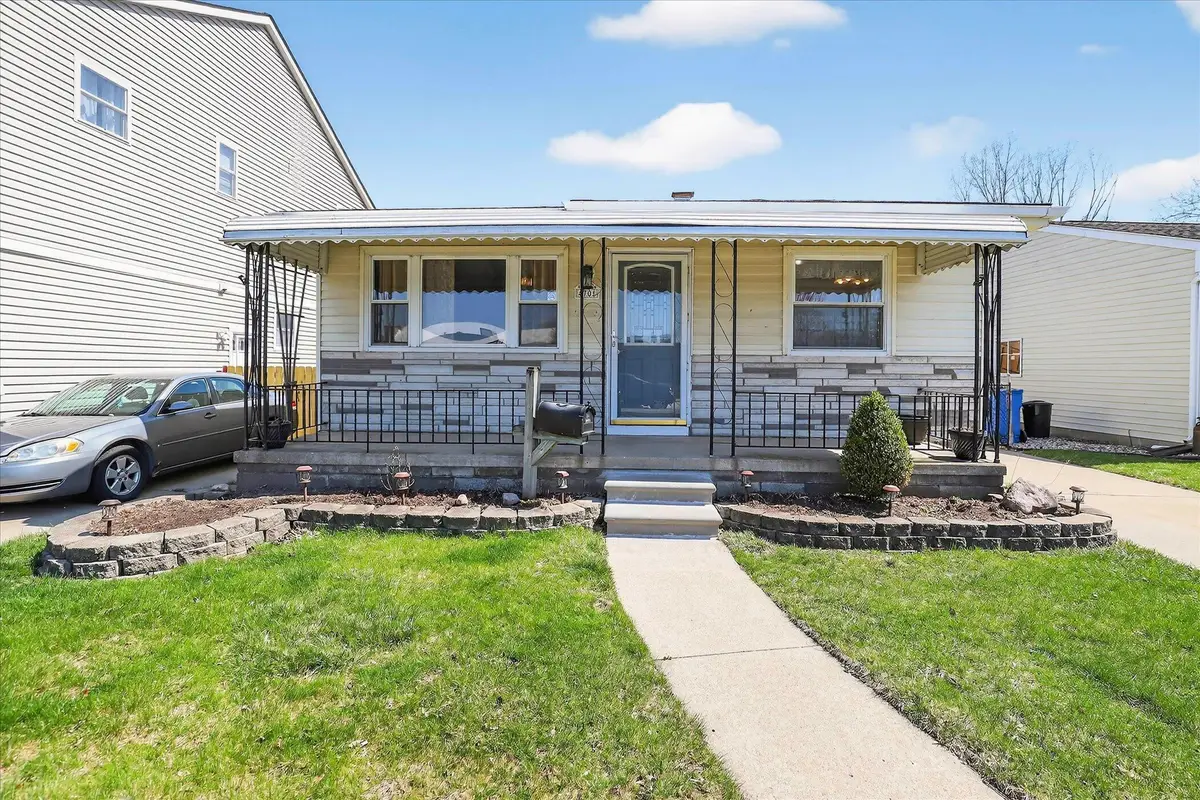 4701 Croissant Street, Dearborn Heights, MI 48125 - #1