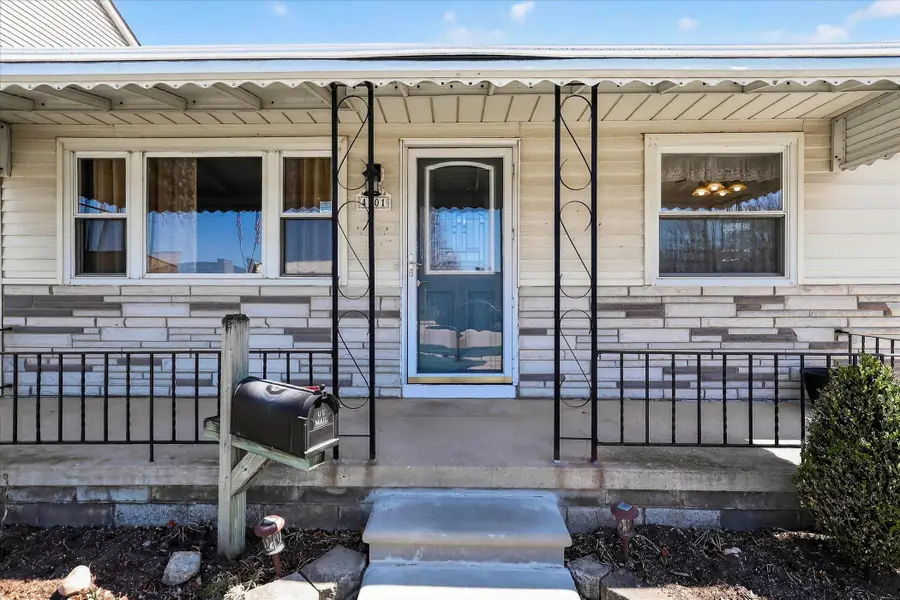 4701 Croissant Street, Dearborn Heights, MI 48125 - #3