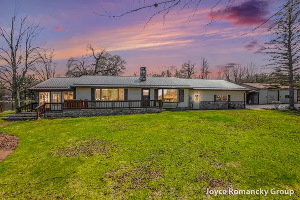 11235 W Broomfield Road, Remus, MI 49340