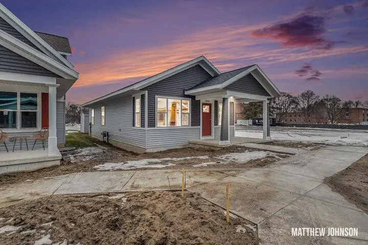 2096 Willard Avenue Se, Grand Rapids, MI 49507 - #2