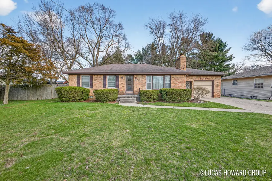 3234 Ivanrest Avenue Sw, Grandville, MI 49418 - #3