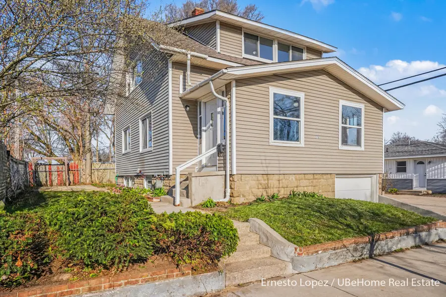 376 College Avenue, Holland, MI 49423 - #3