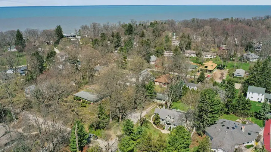 10297 Smith Road, Union Pier, MI 49129 - #2