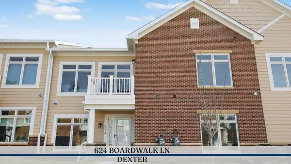 624 Boardwalk Lane, Dexter, MI 48130