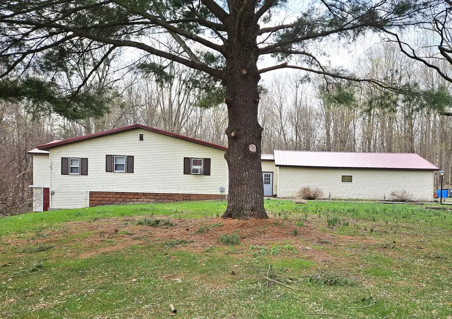 52561 38th Avenue, Bangor, MI 49013 - #2