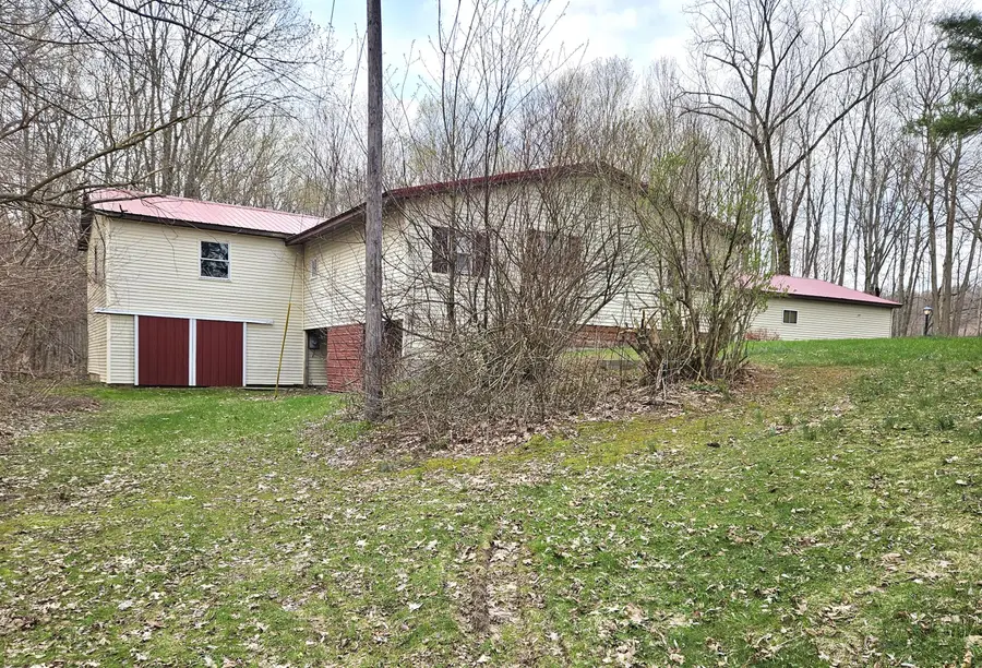 52561 38th Avenue, Bangor, MI 49013 - #3