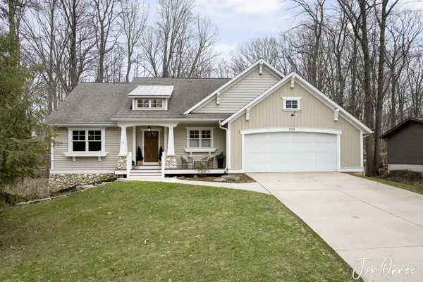 3359 Gaslight Lane, Saugatuck, MI 49453