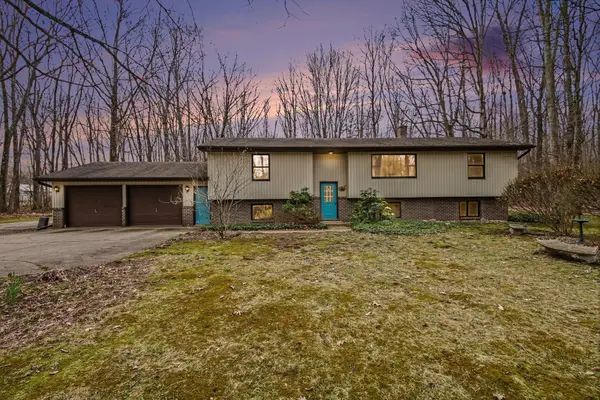 974 E 98th Street, Grant, MI 49327