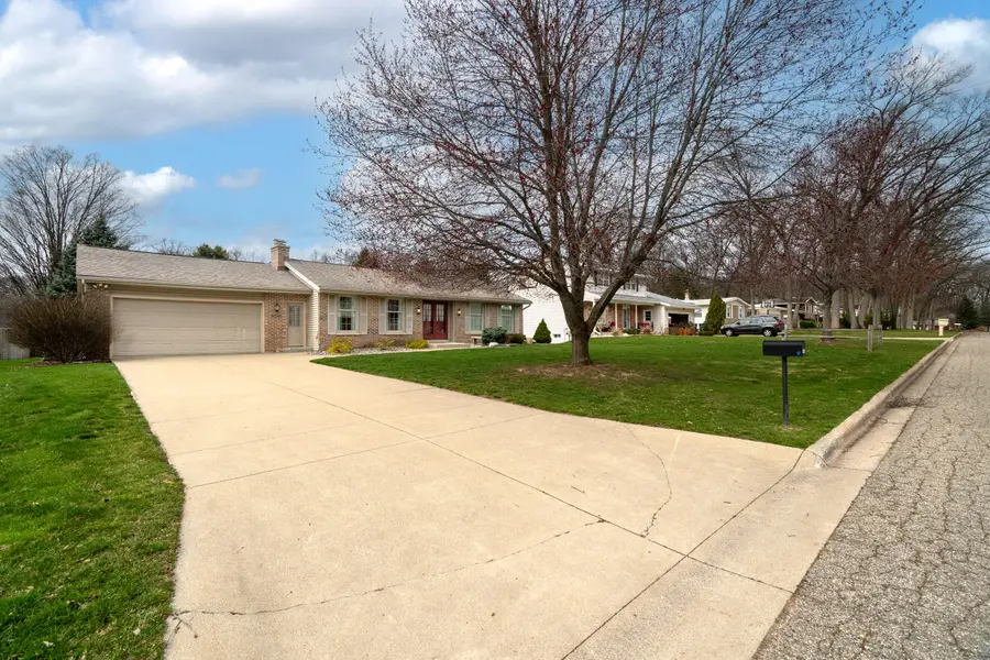 6848 Cromwell Street, Portage, MI 49024 - #3