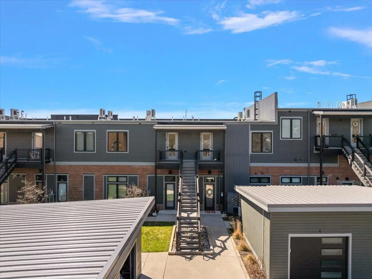 220 King Street #10, Lowell, MI 49331 - #1