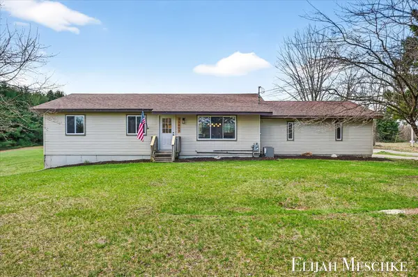 10809 Morgan Mills Road Ne, Greenville, MI 48838