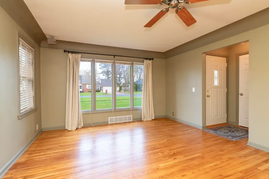 3311 Iroquois Trail, Kalamazoo, MI 49006 - #3