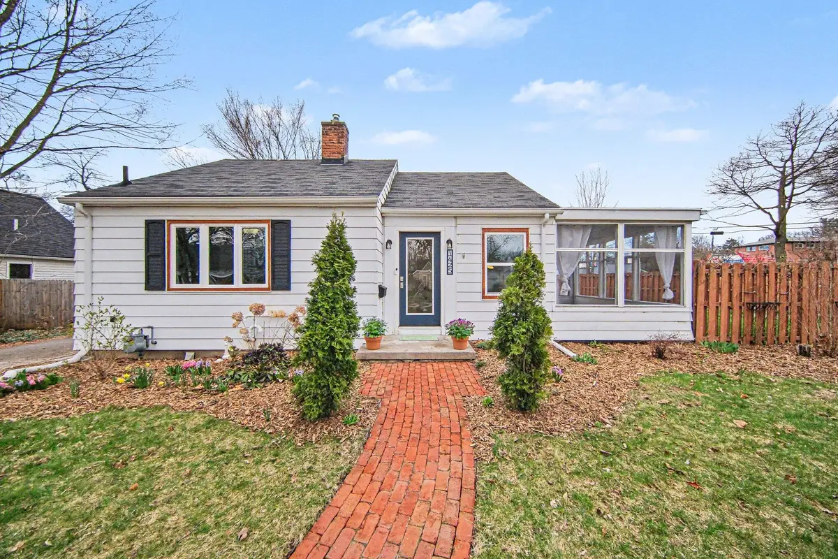 1425 Iroquois Place, Ann Arbor, MI 48104 - #1