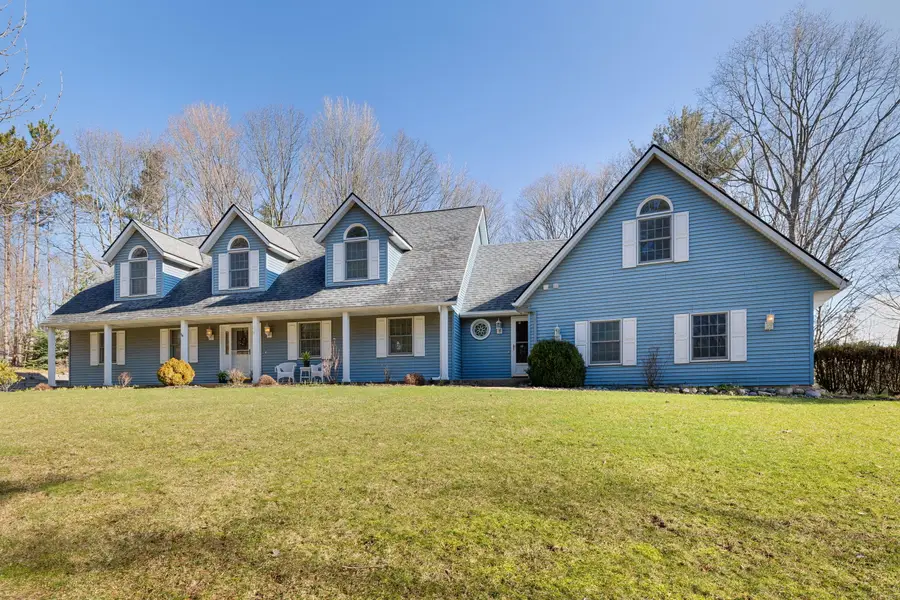 8894 Lakeshore Avenue, West Olive, MI 49460 - #2