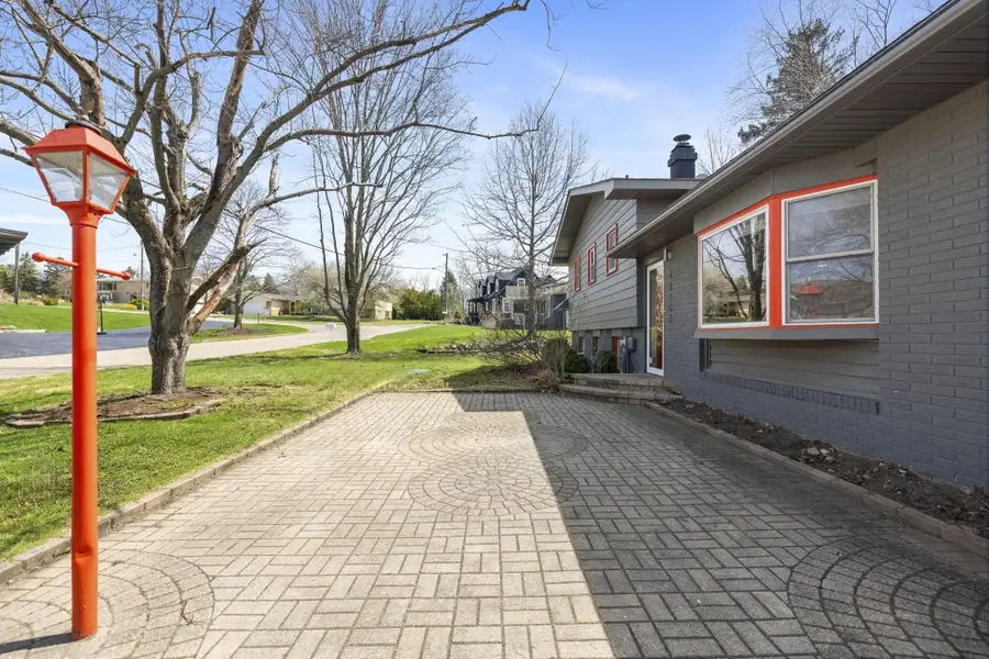 48103 Walnut Avenue, New Buffalo, MI 49117 - #3