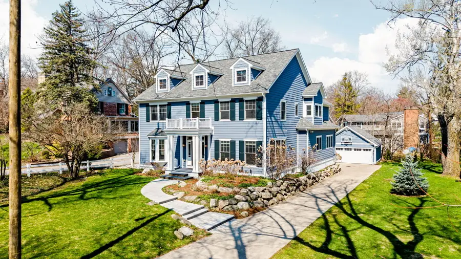 2125 Devonshire Road, Ann Arbor, MI 48104 - #3