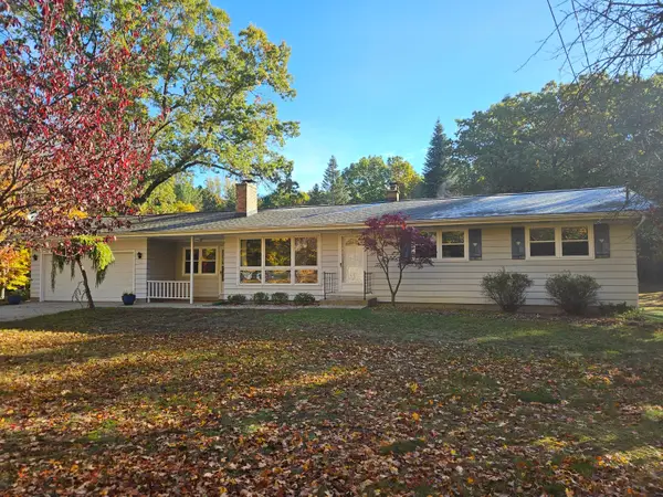 7040 Holly Drive, West Olive, MI 49460