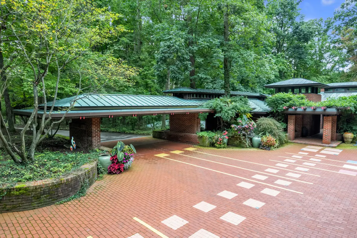 5140 Turtle Point Drive, Ann Arbor, MI 48105 - #1