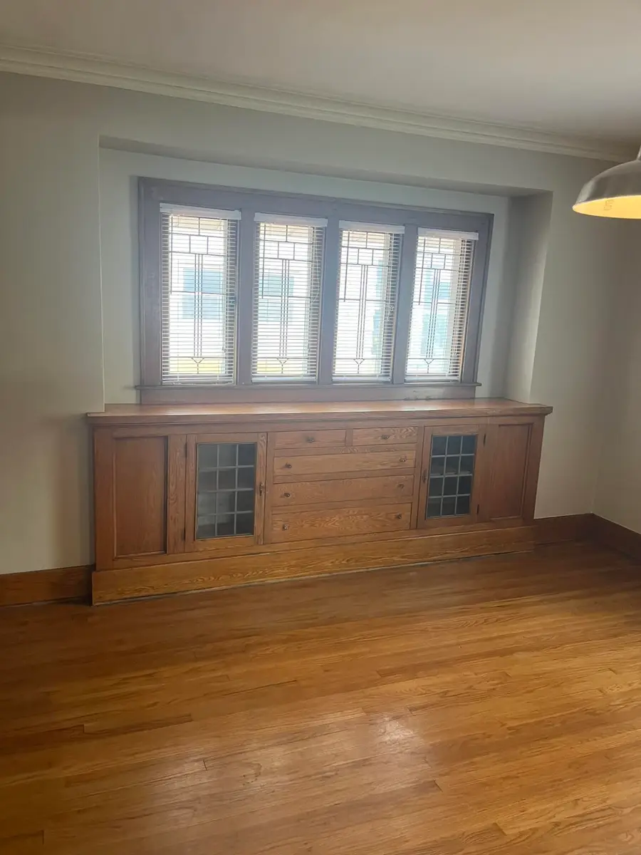 907 Lake Michigan Drive Nw, Grand Rapids, MI 49504 - #2