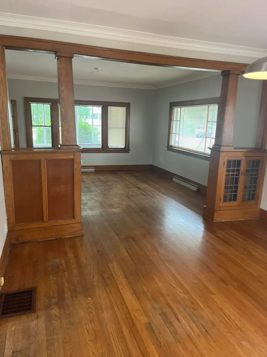 907 Lake Michigan Drive Nw, Grand Rapids, MI 49504 - #3