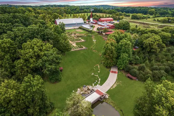 5200 Turtle Point Drive, Ann Arbor, MI 48105