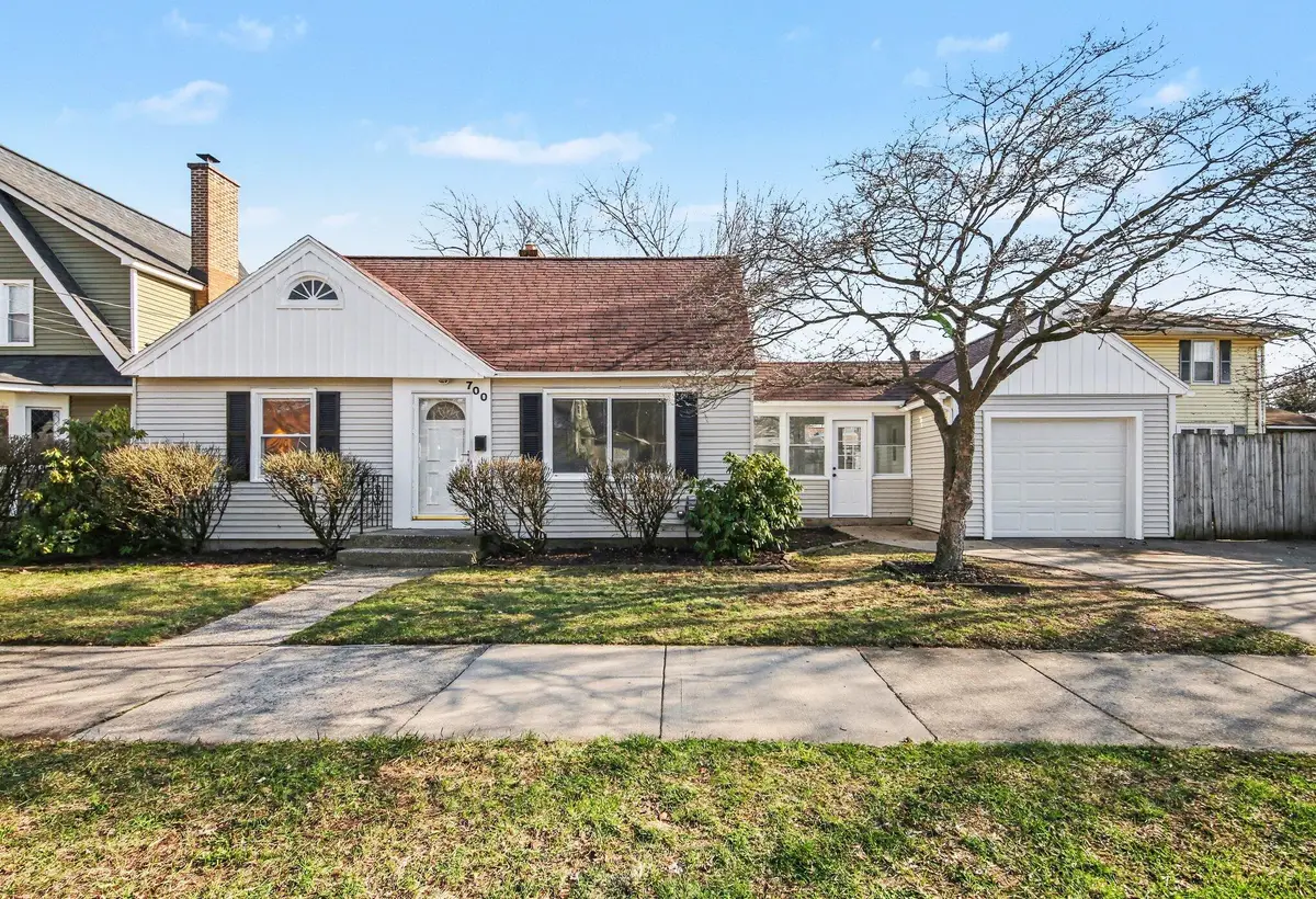 700 Ardmore Street Se, Grand Rapids, MI 49507 - #1