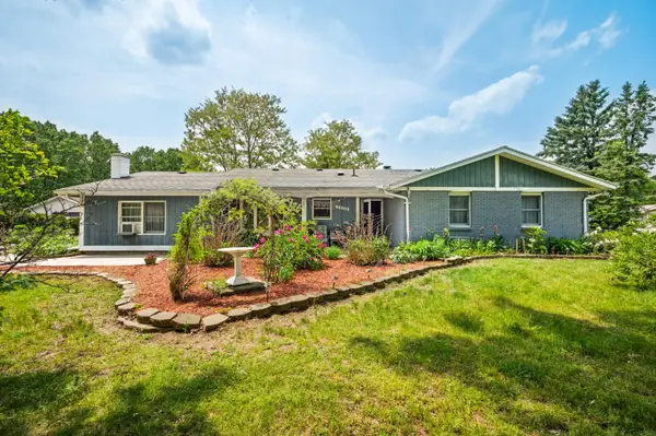 50902 Magician Lake Road, Dowagiac, MI 49047