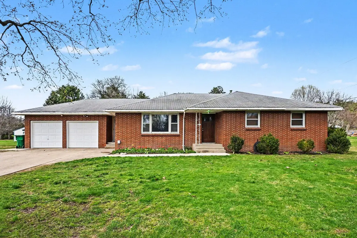 2431 Lilac Avenue, Niles, MI 49120 - #1