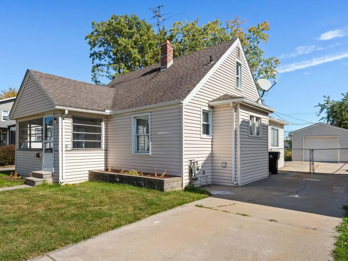 25616 Hoffmeyer Street, Roseville, MI 48066 - #1