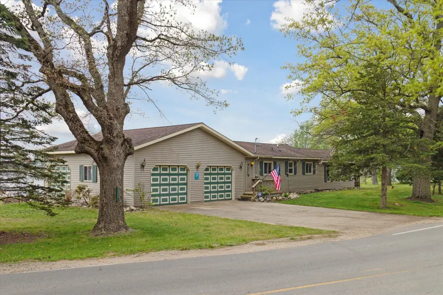 11361 W Cannonsville Road, Trufant, MI 49347 - #2