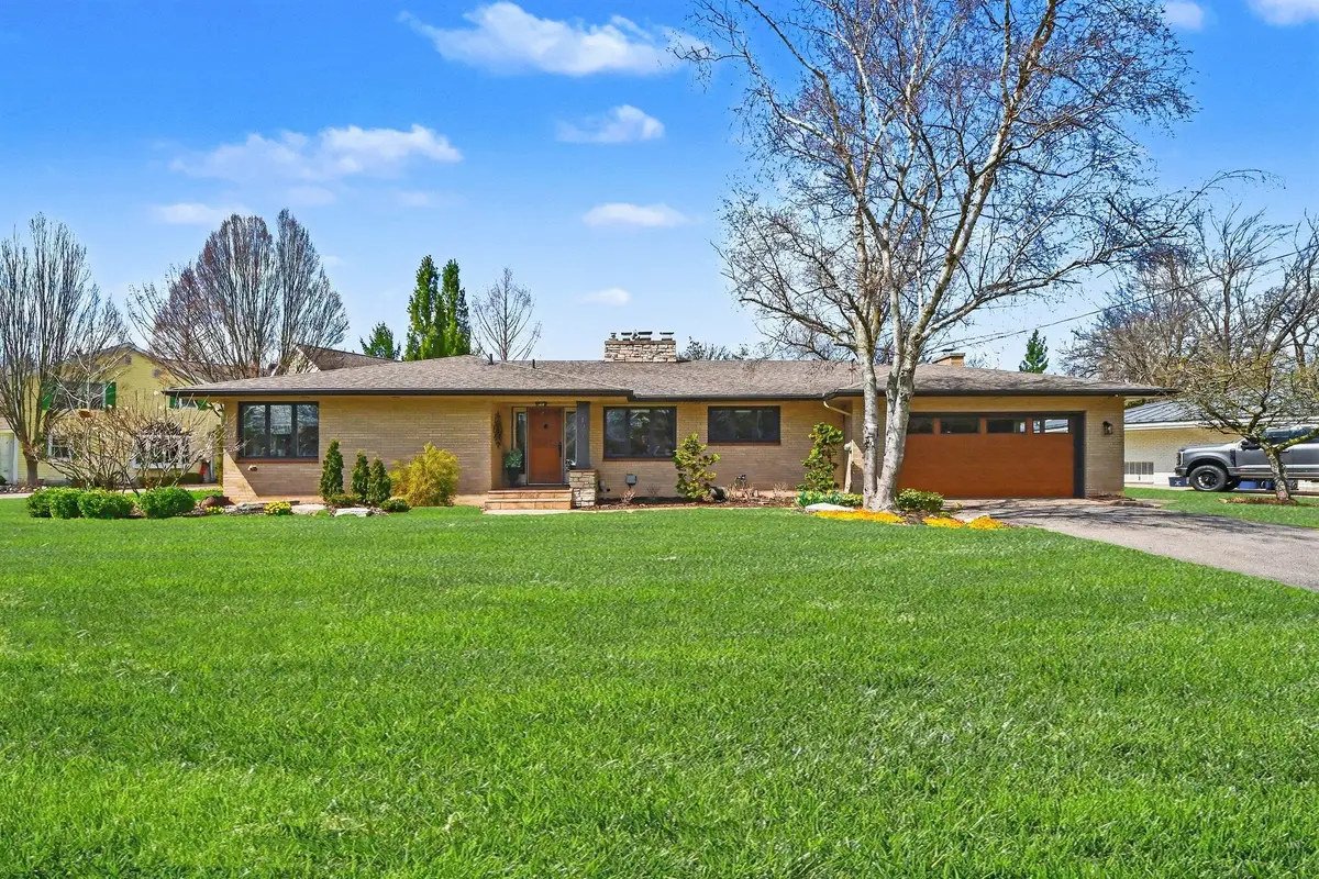 1051 Wren Avenue Se, Grand Rapids, MI 49506 - #1